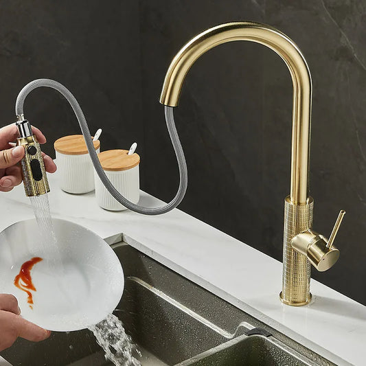 Carved Brass Kitchen Faucet Pull-Out Rotating Single Lever Mixer Tap