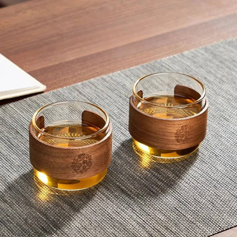 Glass Tea Kettle with Infuser Heat Resistant Teapot with Wooden Handle