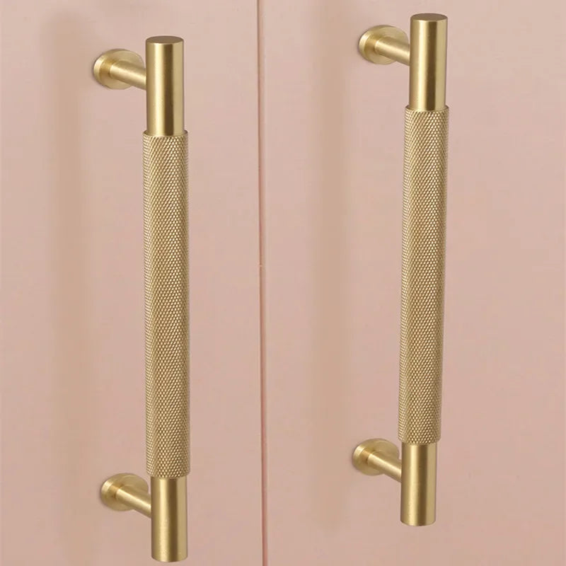 High End Cabinet Drawer Handle and Door Knob in 2 Modern Design