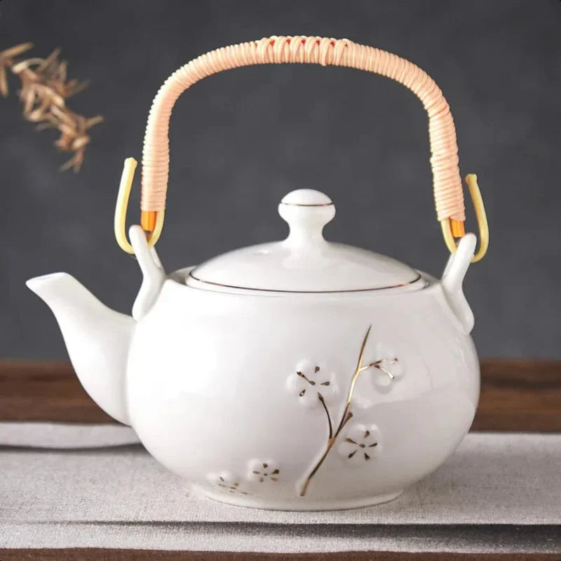 Japanese Tea Pot White Porcelain Chinese Teapot with Stainless Infuser